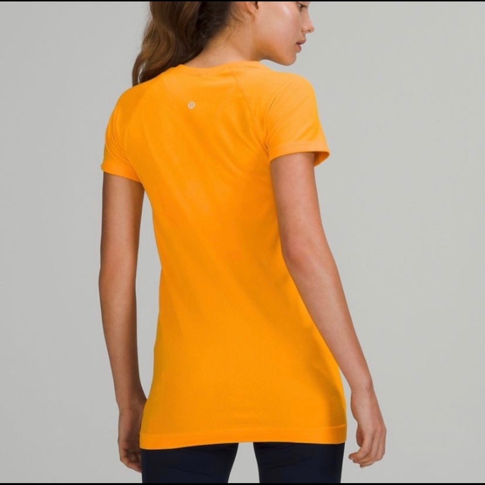 Lululemon swiftly Tech 2.0 short sleeve shirt size 10